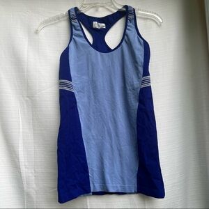 ATHLETA Speed Racer Blue tank
with built in bras women's